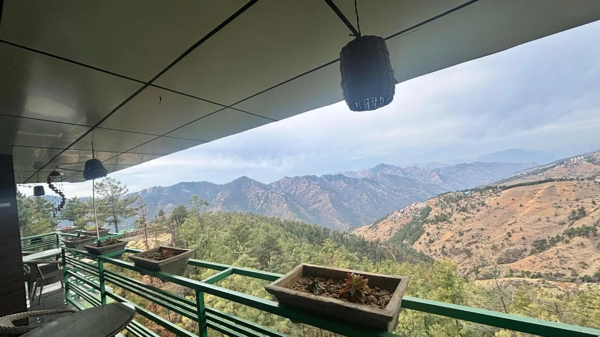 Staycation Premium Mud House With Balcony Mashobra - A Nature Retreat Shimla Otel