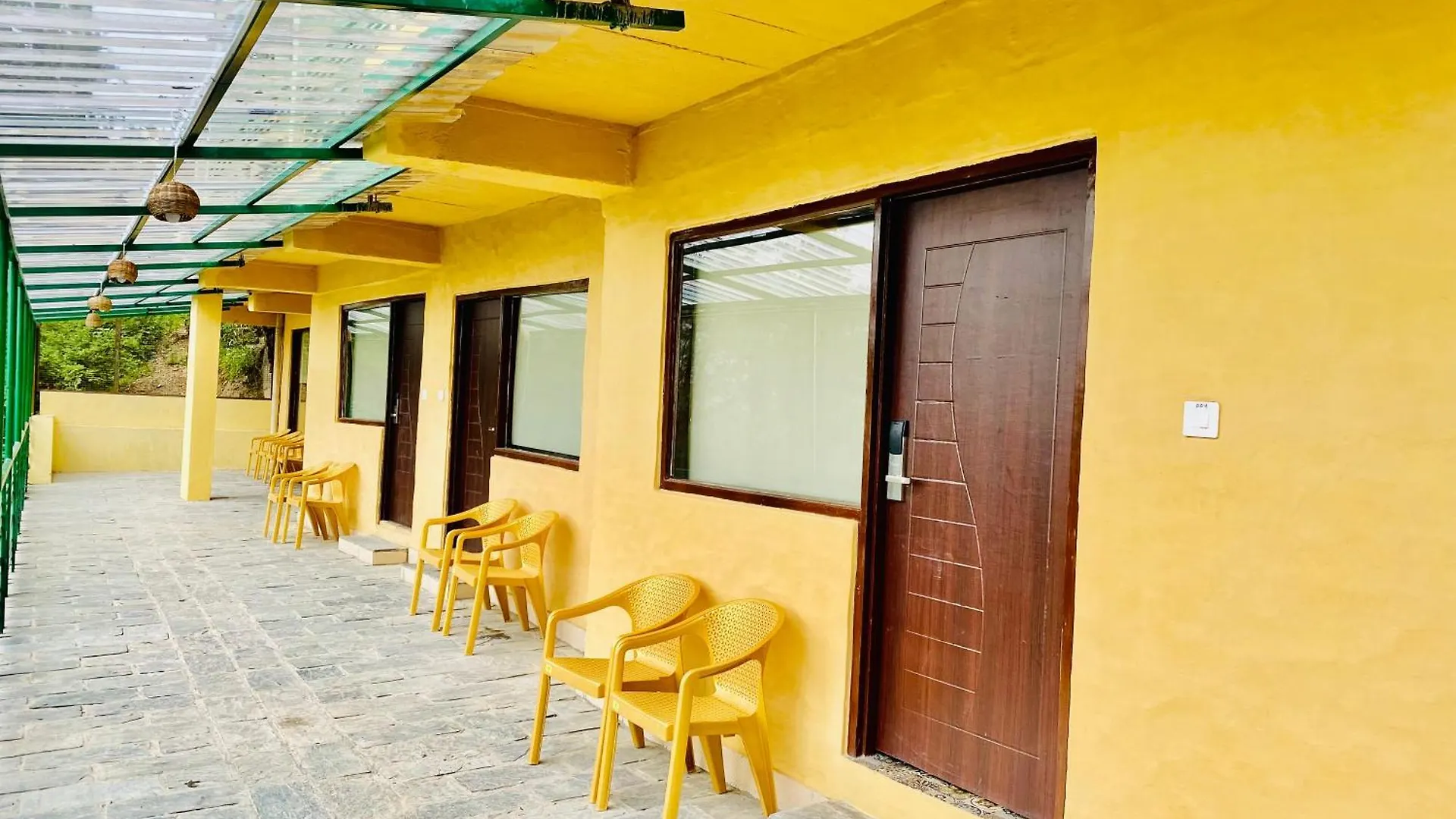 Staycation Premium Mud House With Balcony Mashobra - A Nature Retreat Shimla Otel