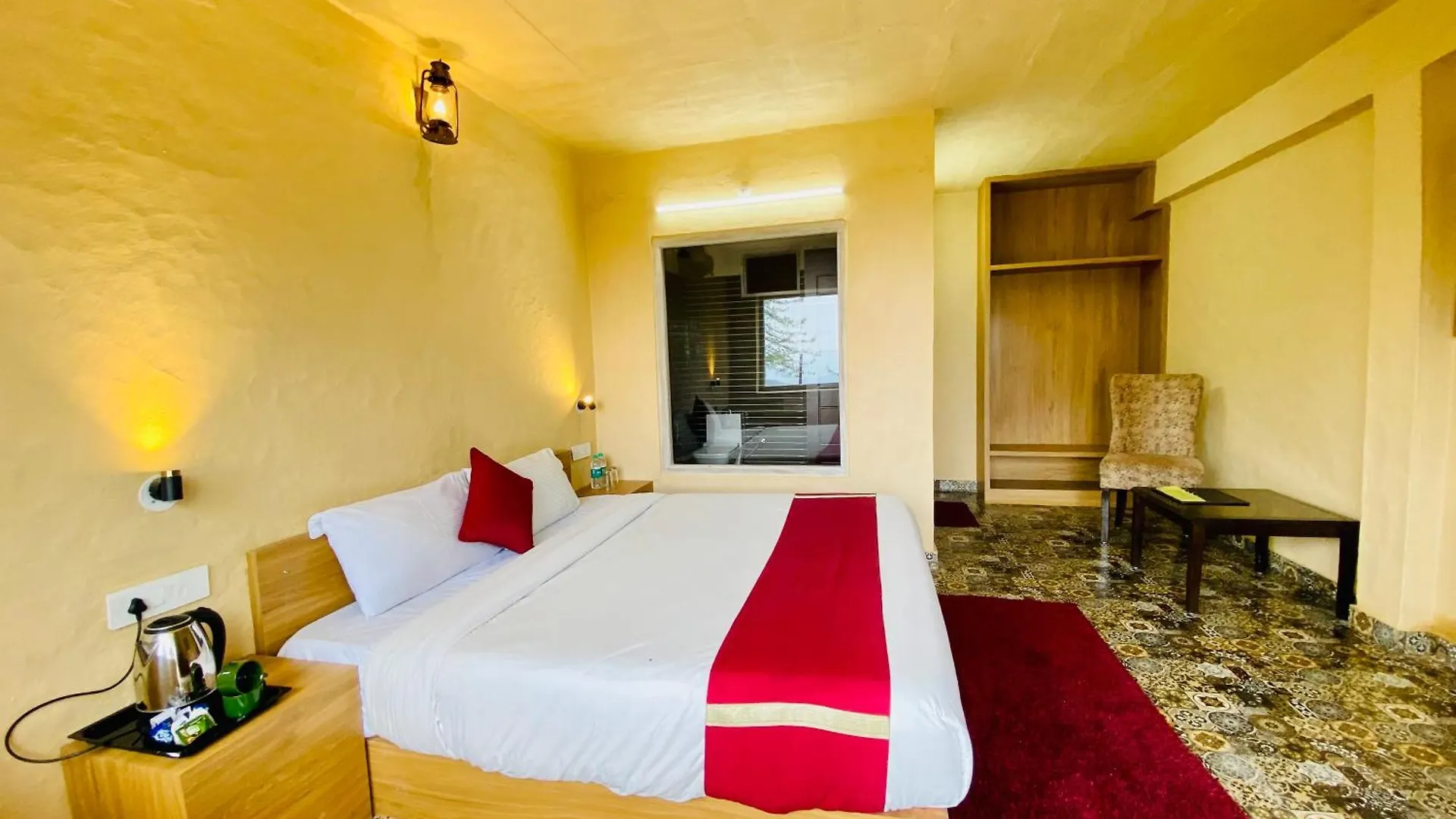 Otel Staycation Premium Mud House With Balcony Mashobra - A Nature Retreat Shimla